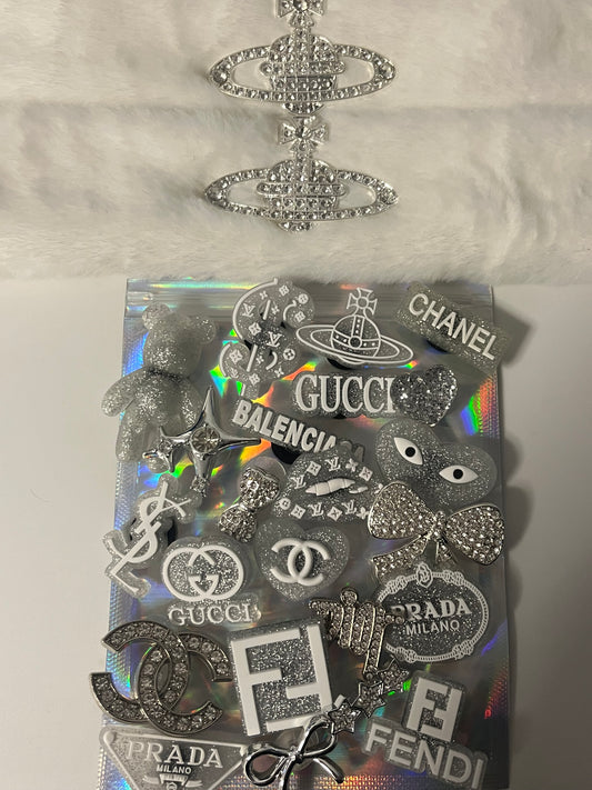 White and silver complete bundle