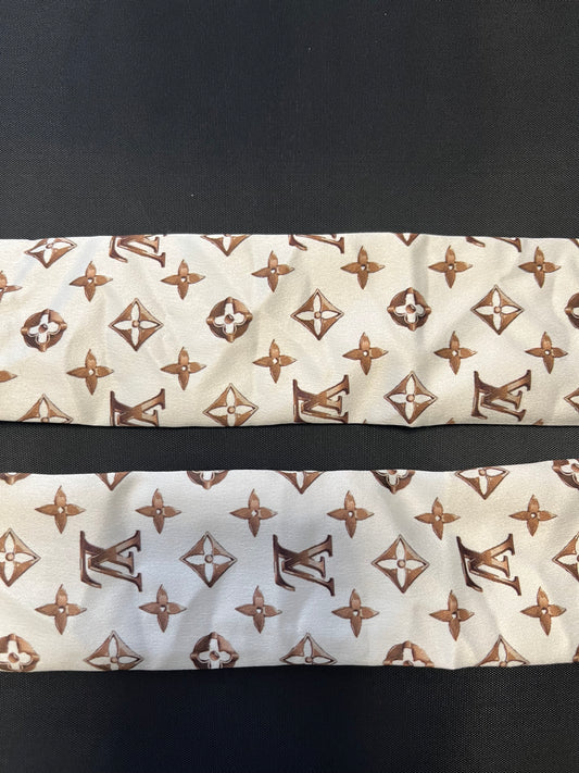 White & brown straps set