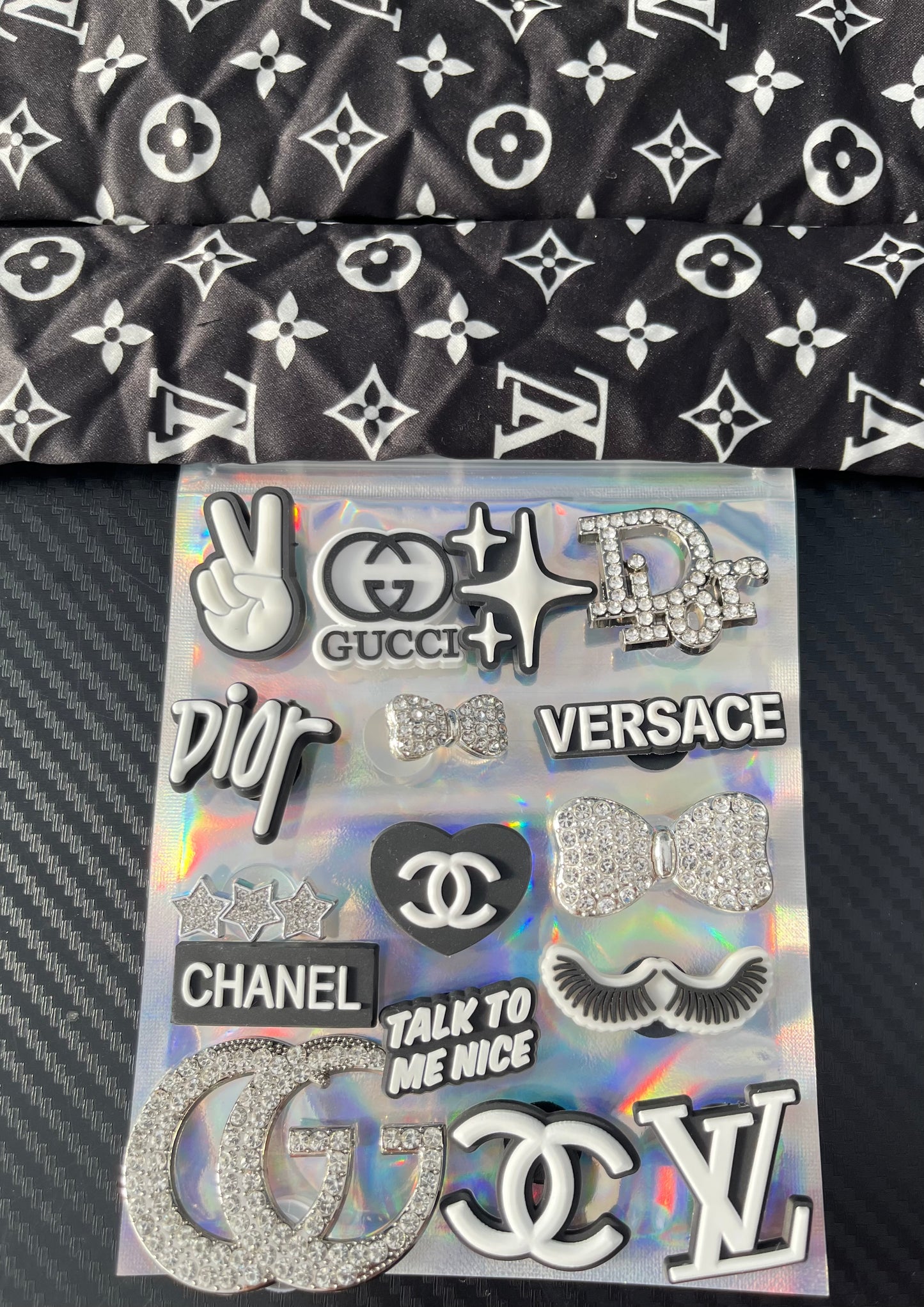 Black and white complete bundle