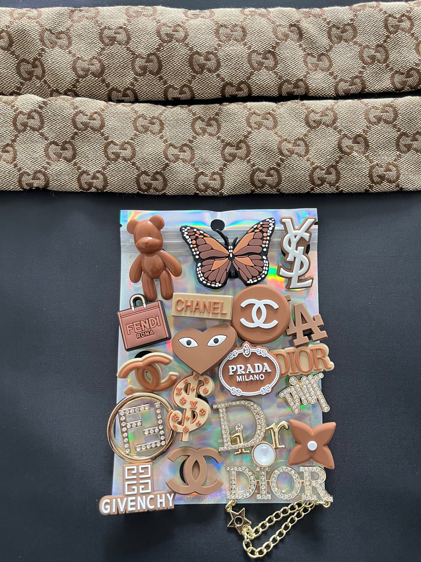 Brown complete bundle