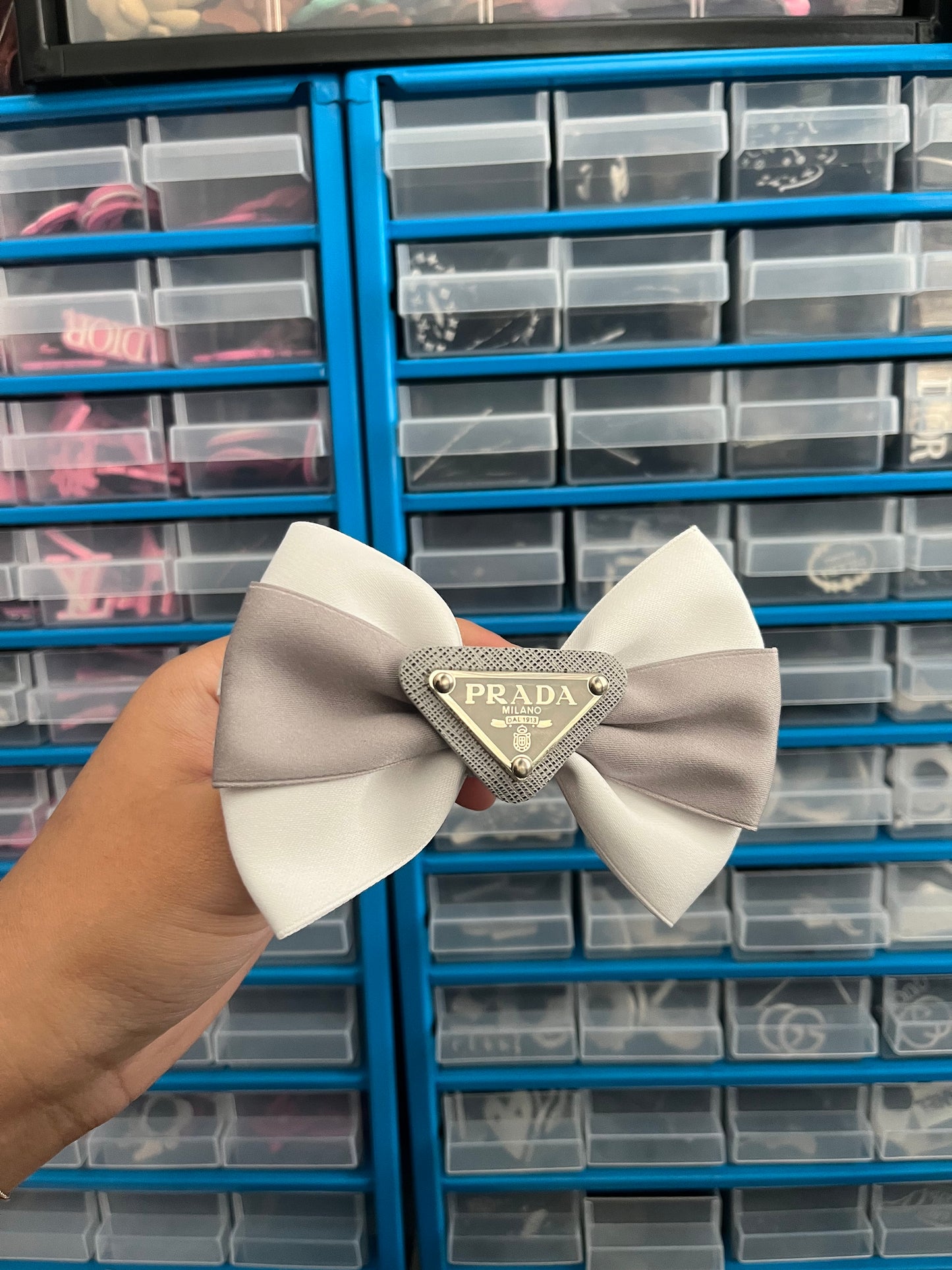 Grey and white Triangle bow