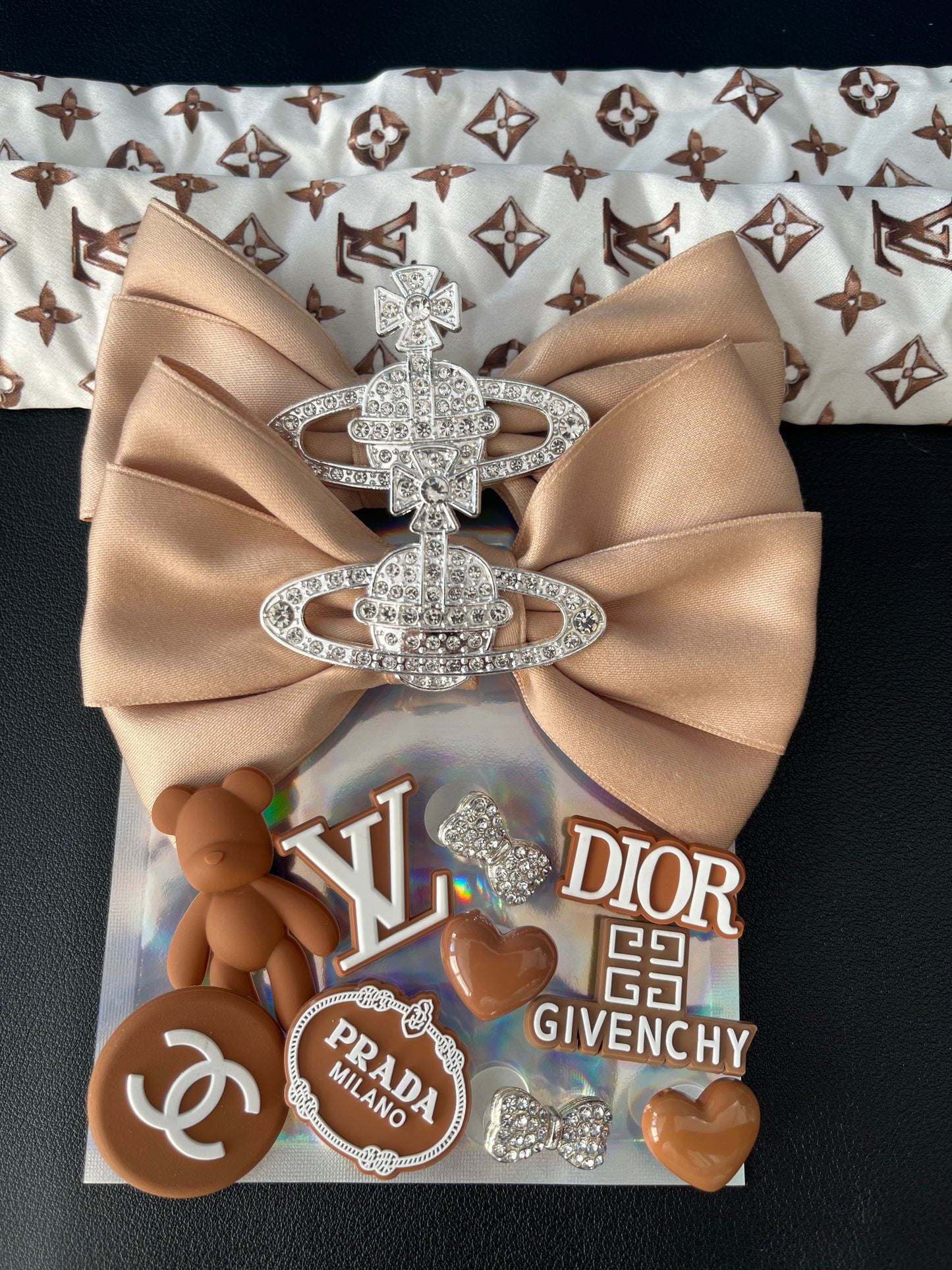 Beige and brown complete bundle