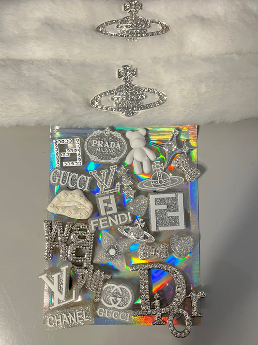 White and silver fur straps bundle