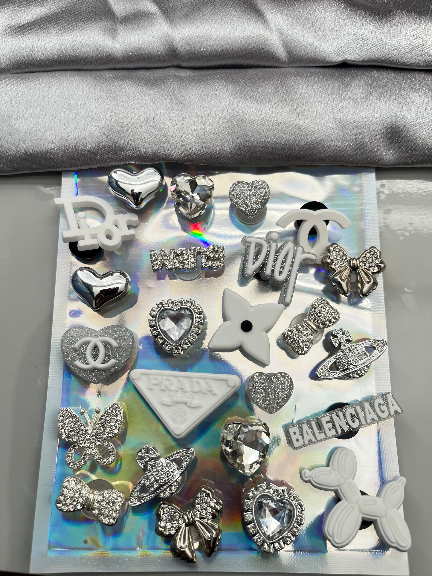 White and silver complete bundle