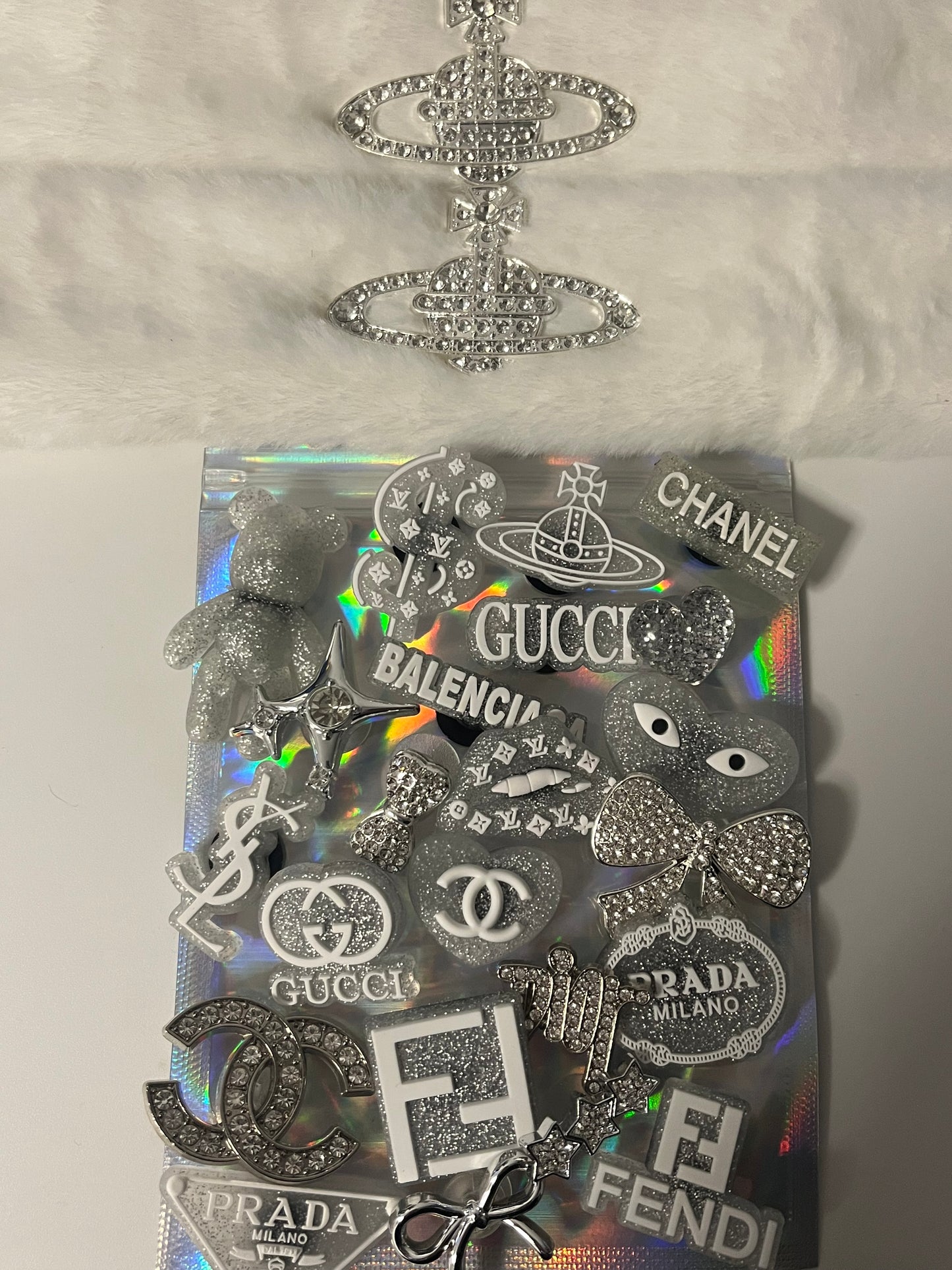 White and silver complete bundle