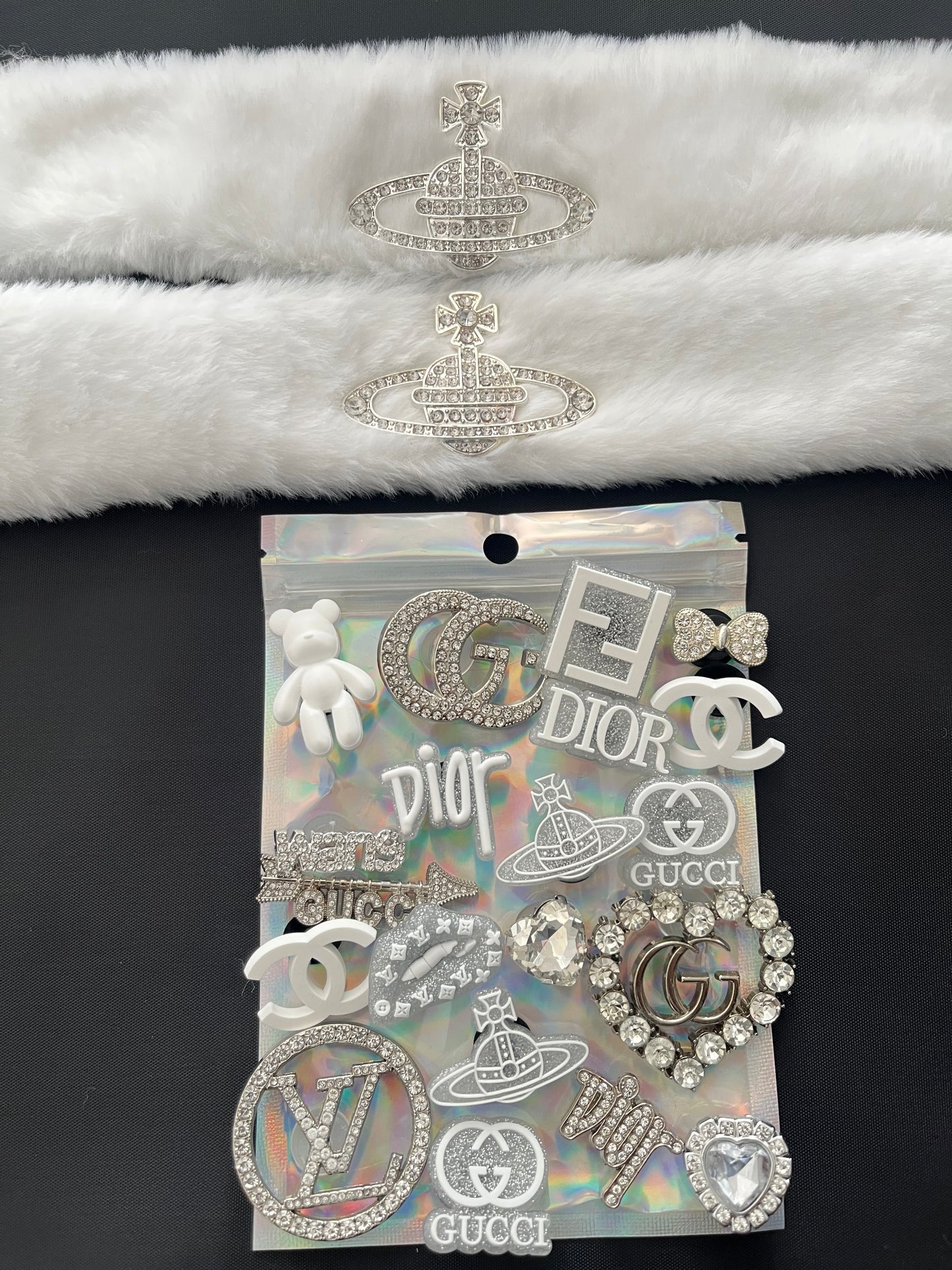 White and silver bundle