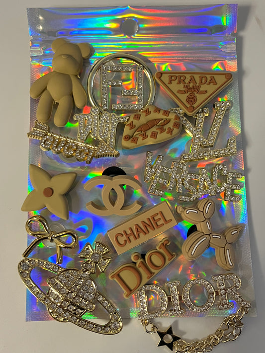 Beige and gold bundle