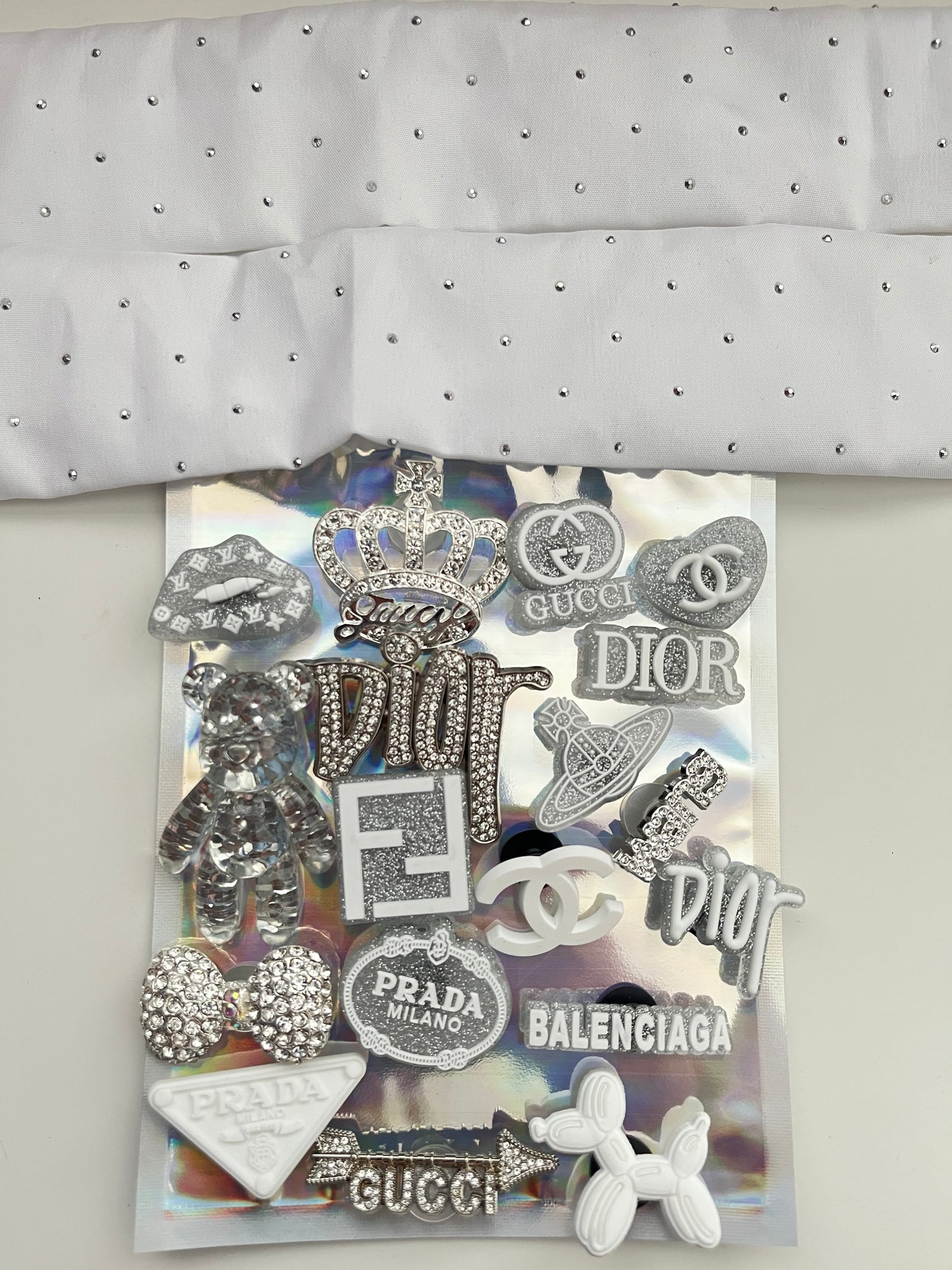 White and silver complete bundle