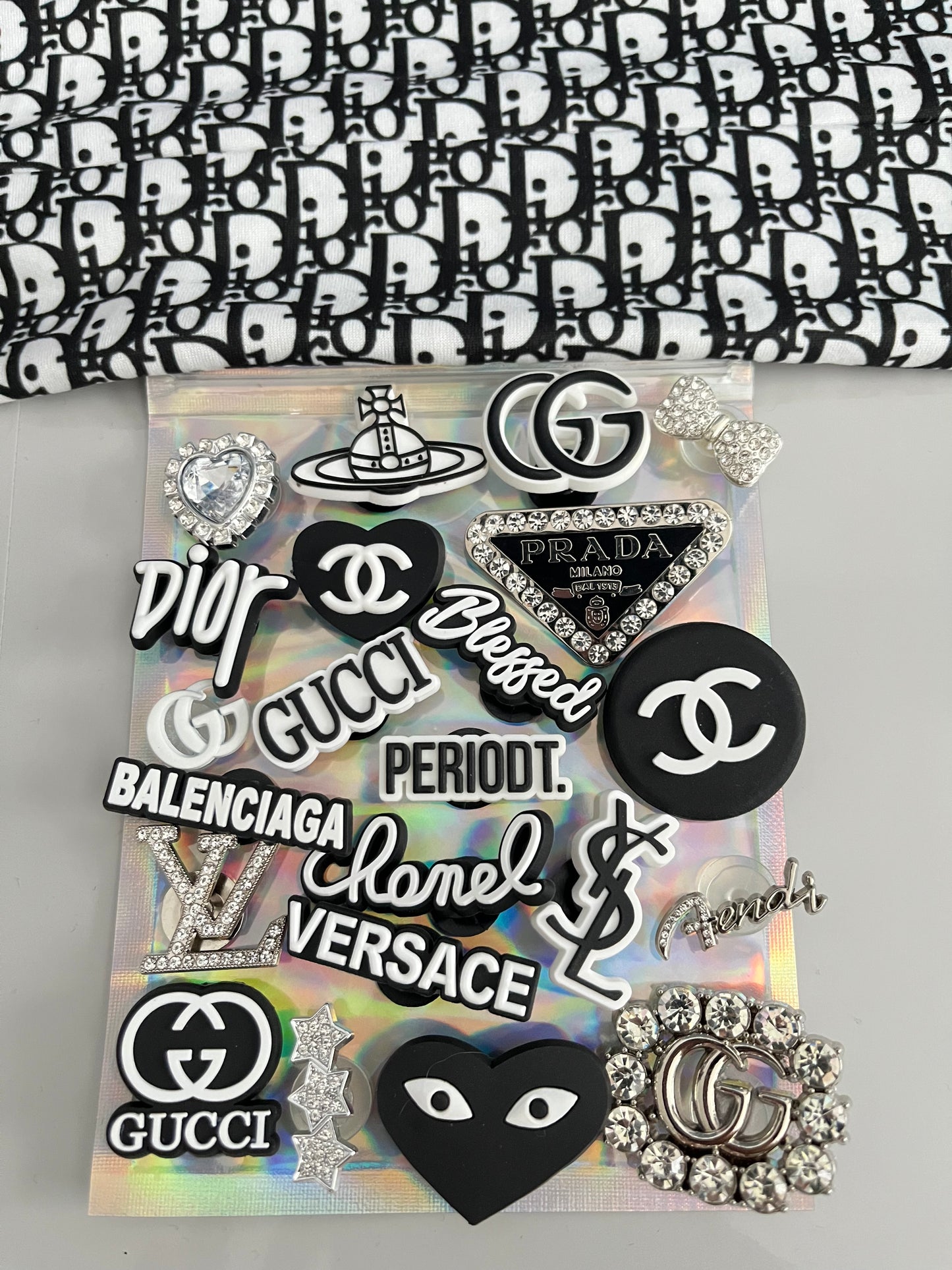 Black and white complete bundle