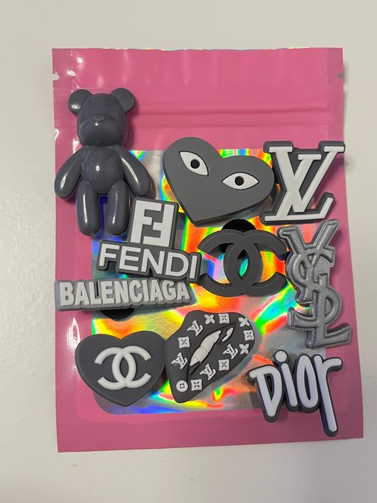 £5 grey charms bundle