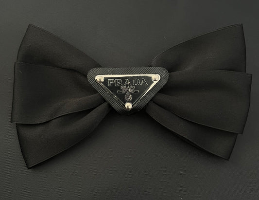 HAIR - Black triangle bow