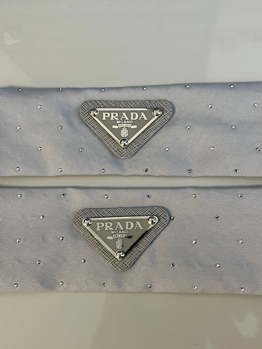 Grey sparkle triangle straps set