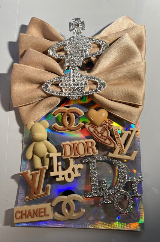 Beige charms and bows bundle