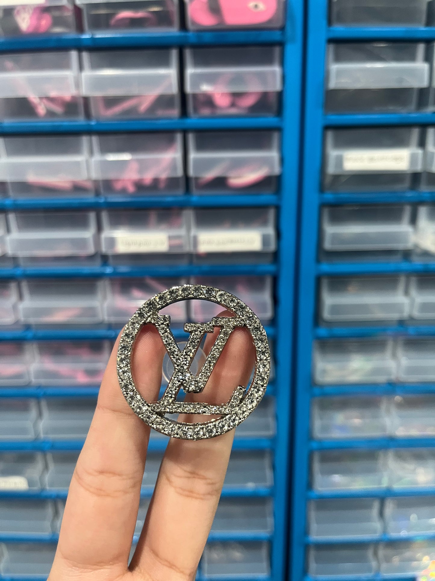 Round logo bling metal charm