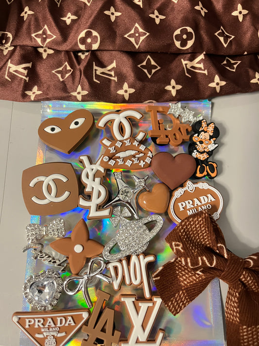 Brown complete bundle