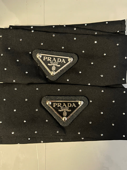 Black sparkle triangle straps set