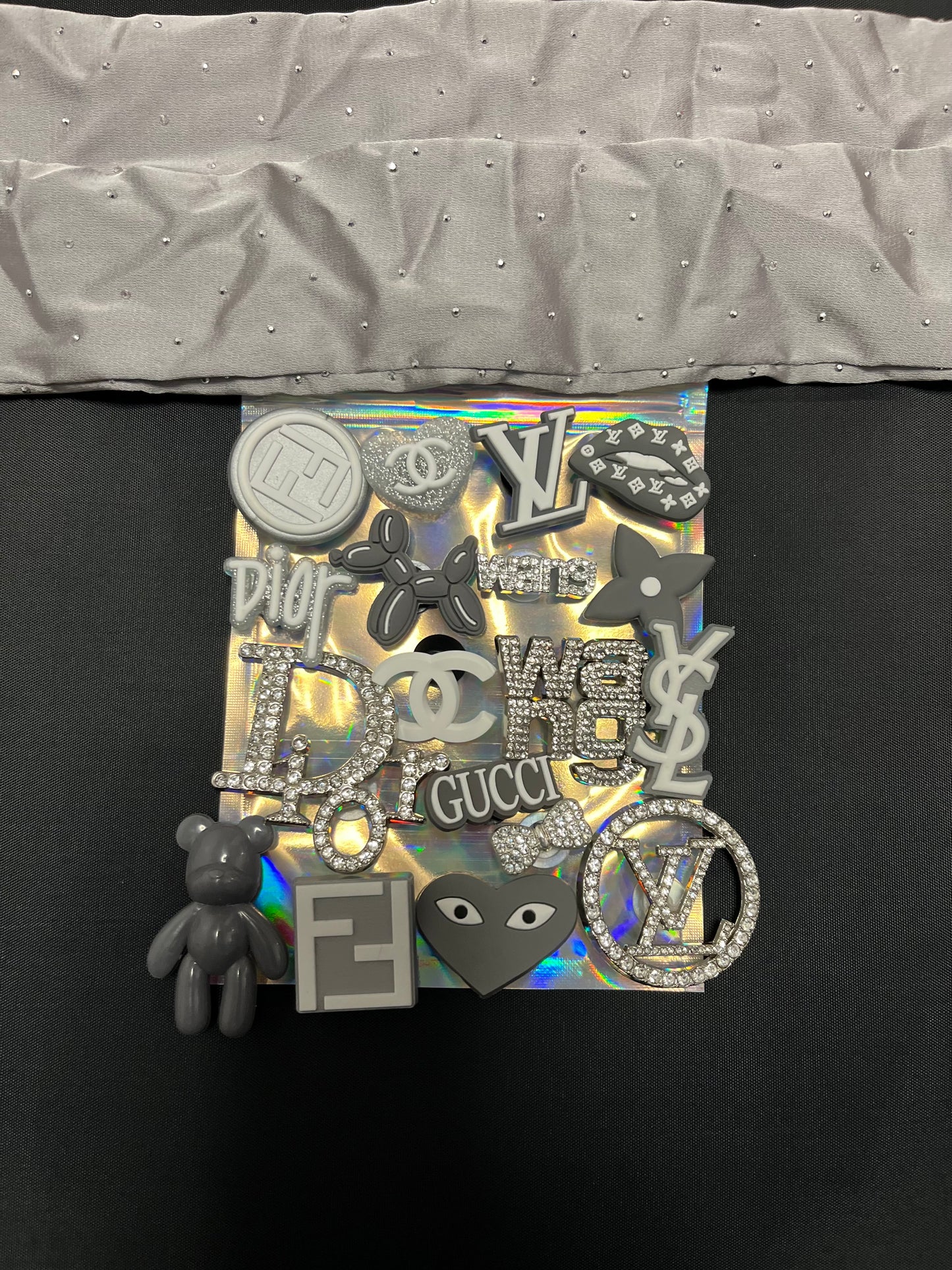 Grey plain straps bundle